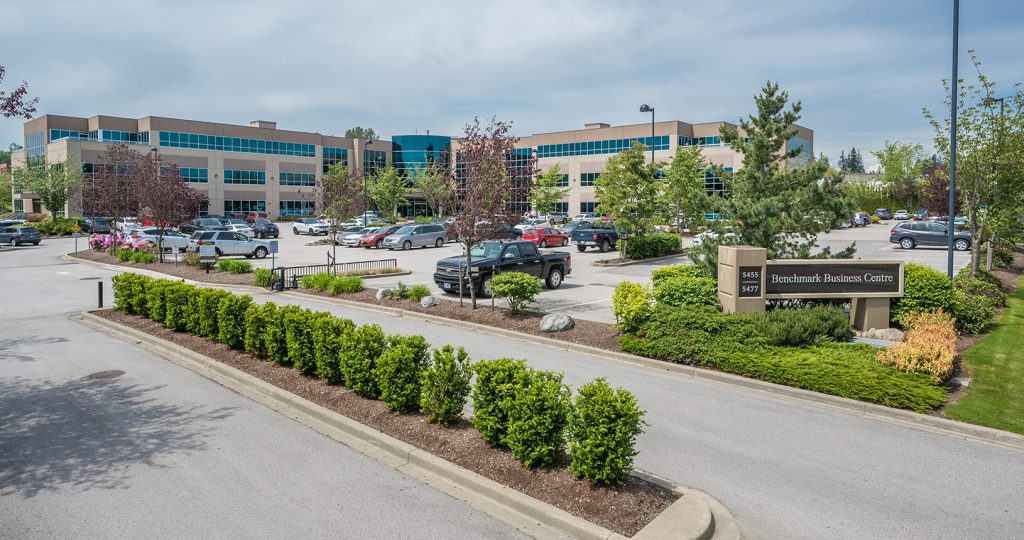 Benchmark Business Centre: Exterior